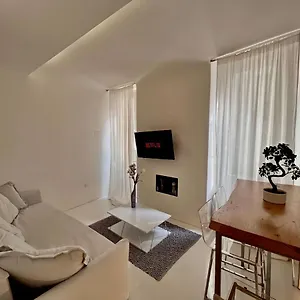 Appartamento {luxury & Netflix} Piazza Vittoria, Brescia